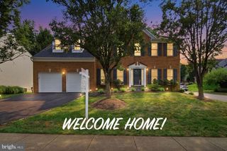 46405 ESTERBROOK CIR, Sterling, VA 20165