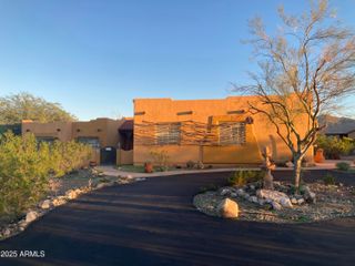 8241 S 133RD Avenue, Goodyear, AZ 85338