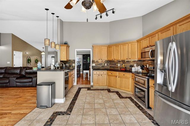 1259 Rockwood Forest Drive, Arnold, MO 63010