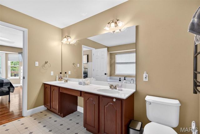 1259 Rockwood Forest Drive, Arnold, MO 63010