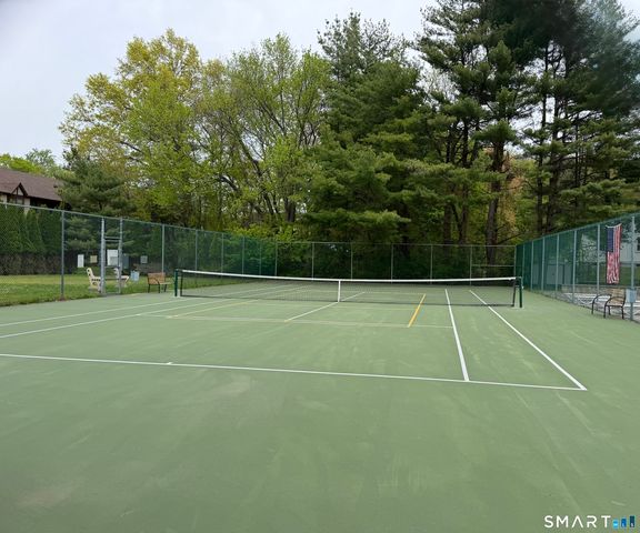 549 Swanson Crescent 549, Milford, CT 06461