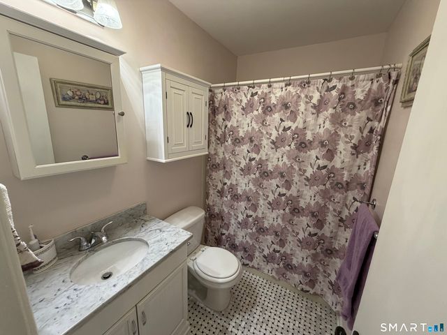 549 Swanson Crescent 549, Milford, CT 06461