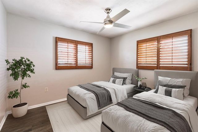1720 COLLEEN STREET, Sarasota, FL 34231