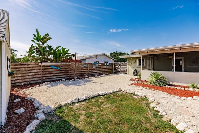 1720 COLLEEN STREET, Sarasota, FL 34231
