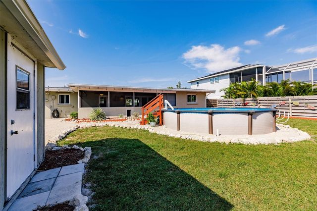 1720 COLLEEN STREET, Sarasota, FL 34231