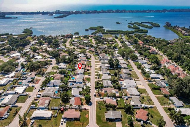 1720 COLLEEN STREET, Sarasota, FL 34231