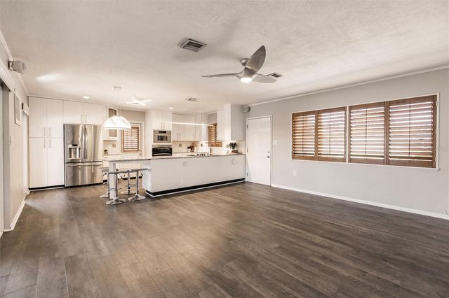 1720 COLLEEN STREET, Sarasota, FL 34231