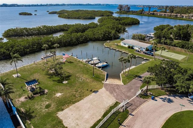 1720 COLLEEN STREET, Sarasota, FL 34231