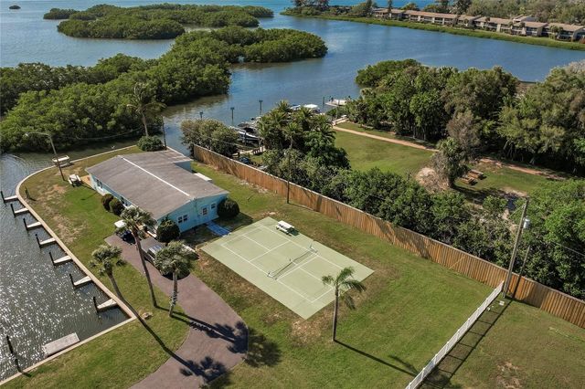 1720 COLLEEN STREET, Sarasota, FL 34231