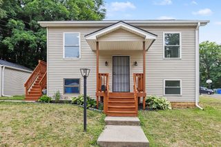 524 Charlotte Avenue, Kalamazoo City, MI 49048
