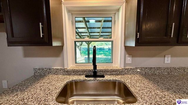 1122 Stovall Road, Elizabethtown, KY 42701