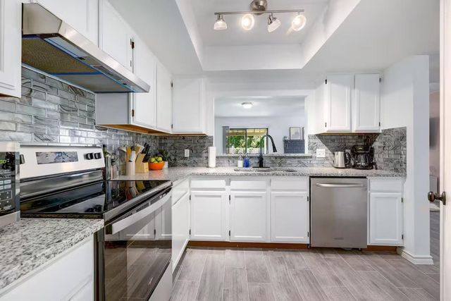 13305 Saddlebrook TRL A, Austin, TX 78729