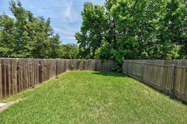 13305 Saddlebrook TRL A, Austin, TX 78729