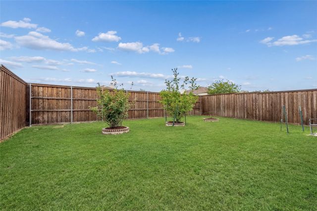 11813 Parade Drive, Frisco, TX 75036