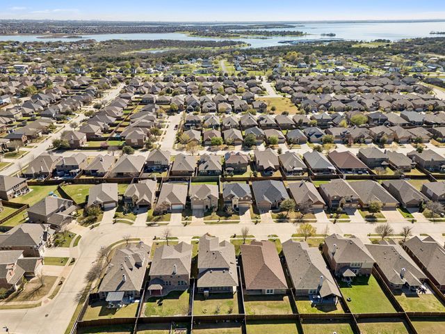 11813 Parade Drive, Frisco, TX 75036