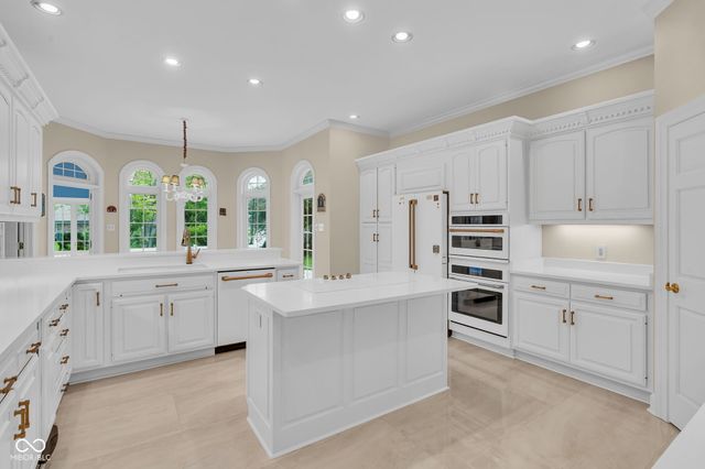 3172 Smokey Ridge Lane, Carmel, IN 46033