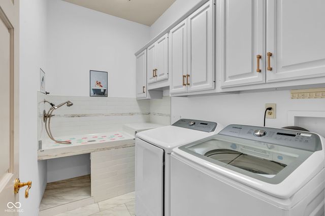 3172 Smokey Ridge Lane, Carmel, IN 46033