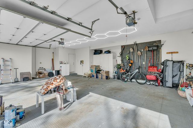 3172 Smokey Ridge Lane, Carmel, IN 46033