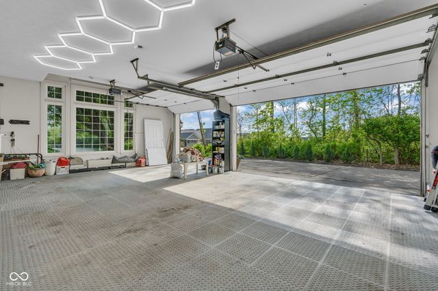 3172 Smokey Ridge Lane, Carmel, IN 46033