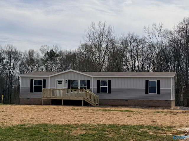 346 Haden Lane, Guntersville, AL 35976