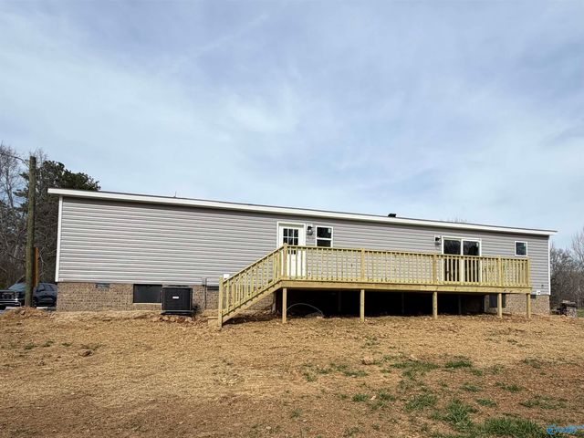 346 Haden Lane, Guntersville, AL 35976