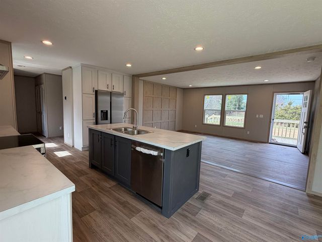 346 Haden Lane, Guntersville, AL 35976