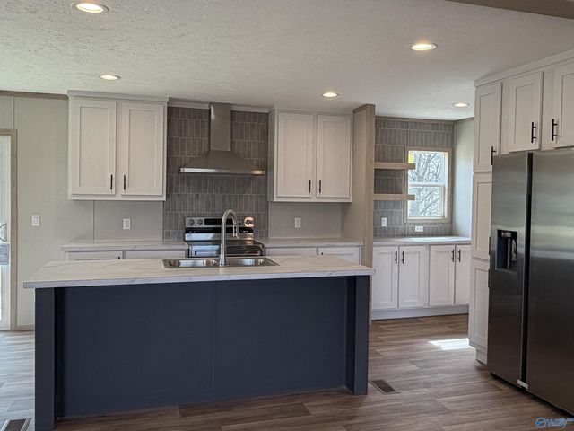 346 Haden Lane, Guntersville, AL 35976