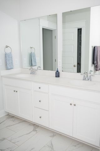 134 E Morton Street, Summerville, SC 29486