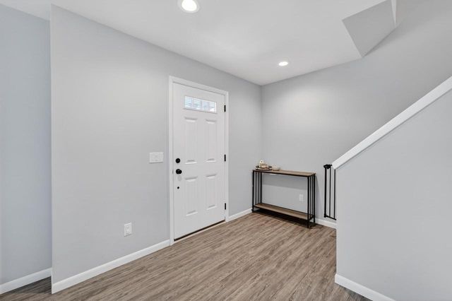 6144 Stoney Oak Lane, Madison, WI 53718