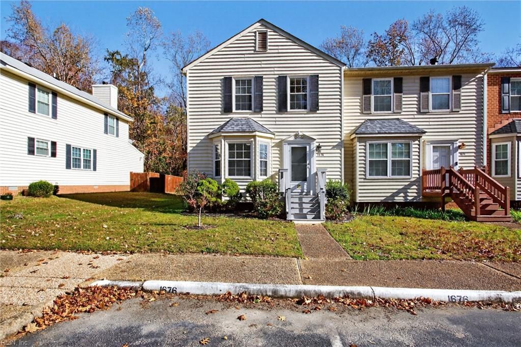 1676 Skiffes Creek CIR, Williamsburg, VA 23185