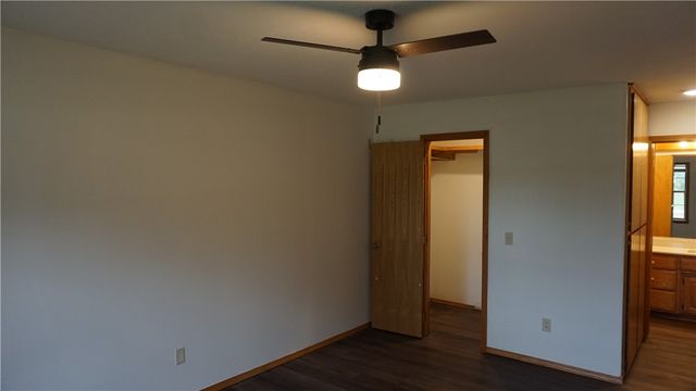 107 N Elm Springs Road, Springdale, AR 72762