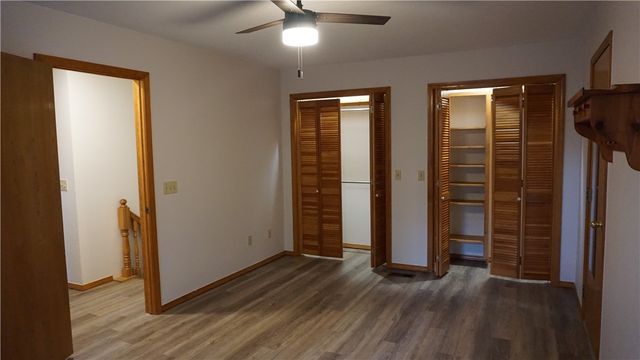 107 N Elm Springs Road, Springdale, AR 72762