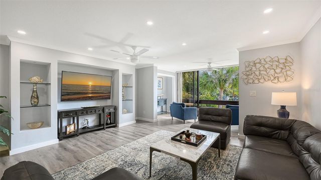 706 BAYPORT WAY 706, Longboat Key, FL 34228