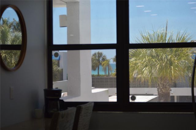 706 BAYPORT WAY 706, Longboat Key, FL 34228