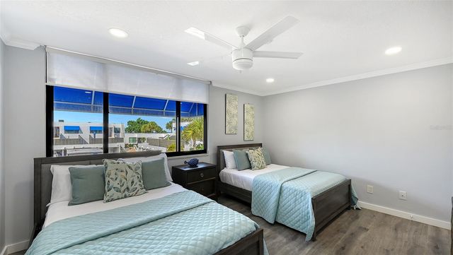 706 BAYPORT WAY 706, Longboat Key, FL 34228