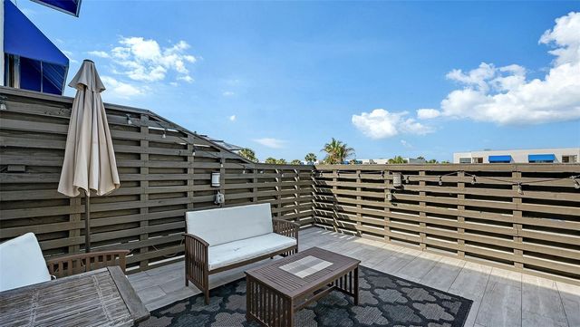 706 BAYPORT WAY 706, Longboat Key, FL 34228