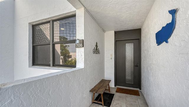 706 BAYPORT WAY 706, Longboat Key, FL 34228