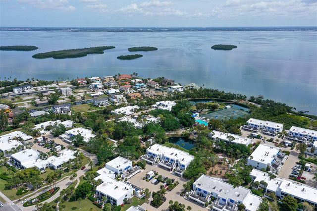 706 BAYPORT WAY 706, Longboat Key, FL 34228