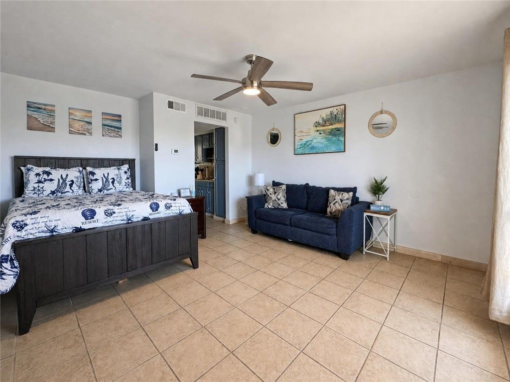14873 Granada Dr 7, Corpus Christi, TX 78418 — photo 4