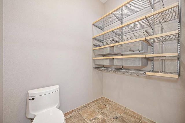 808 Dragonfly Ct, Roseville, CA 95747