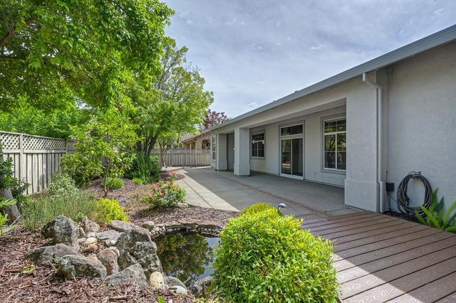 808 Dragonfly Ct, Roseville, CA 95747