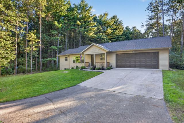 10807 Crawford Lake Trail, Cedar Springs, MI 49319