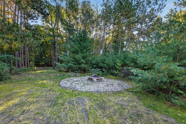 10807 Crawford Lake Trail, Cedar Springs, MI 49319