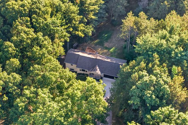 10807 Crawford Lake Trail, Cedar Springs, MI 49319