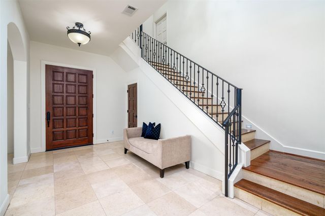 4301 Holt Street, Bellaire, TX 77401