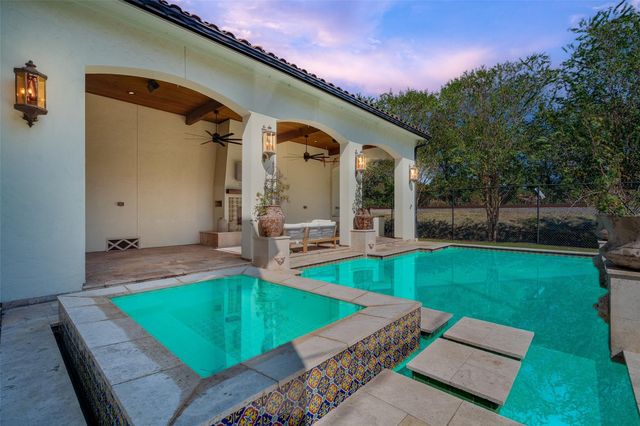 4301 Holt Street, Bellaire, TX 77401