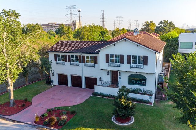 4301 Holt Street, Bellaire, TX 77401