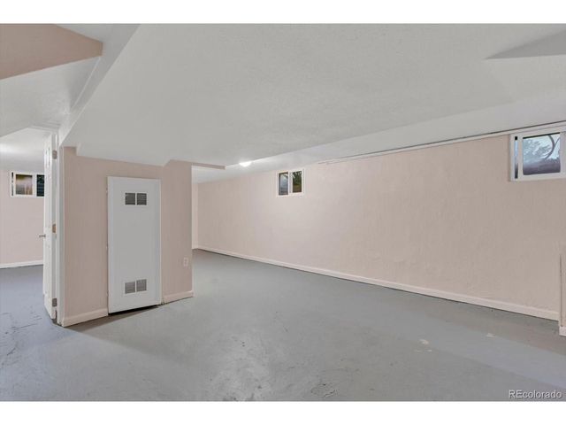 790 S Raleigh St, Denver, CO 80219