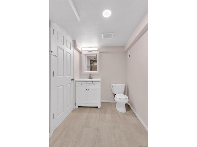 790 S Raleigh St, Denver, CO 80219