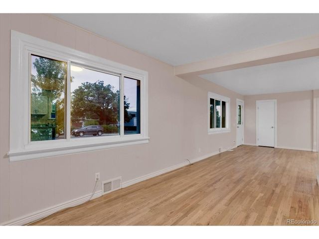 790 S Raleigh St, Denver, CO 80219